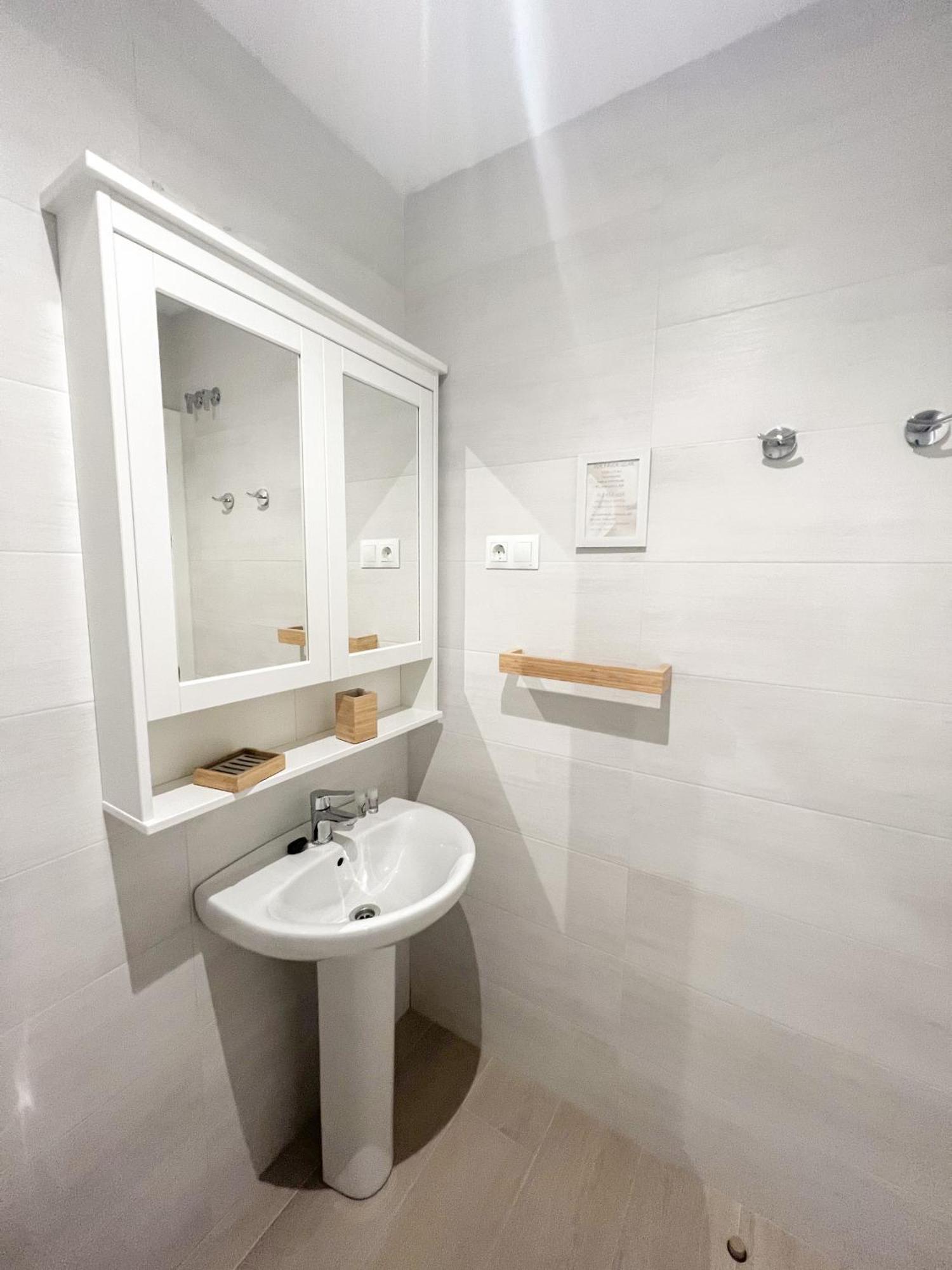 Appartement Cozy And Modern Family Flat Carihuela à Torremolinos Extérieur photo